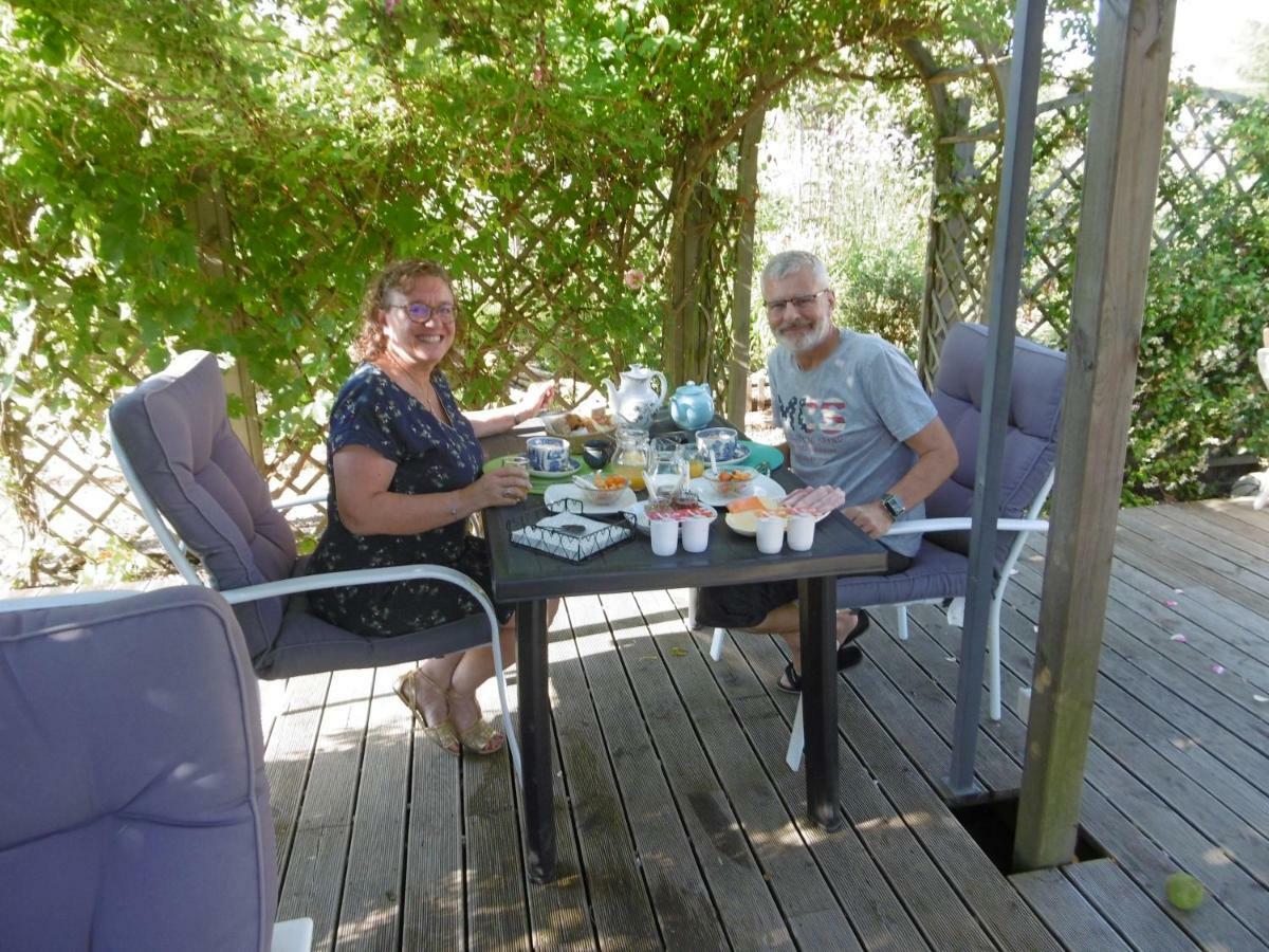 Le Chat Qui Peche B&B Châteauneuf-la-Forêt Buitenkant foto
